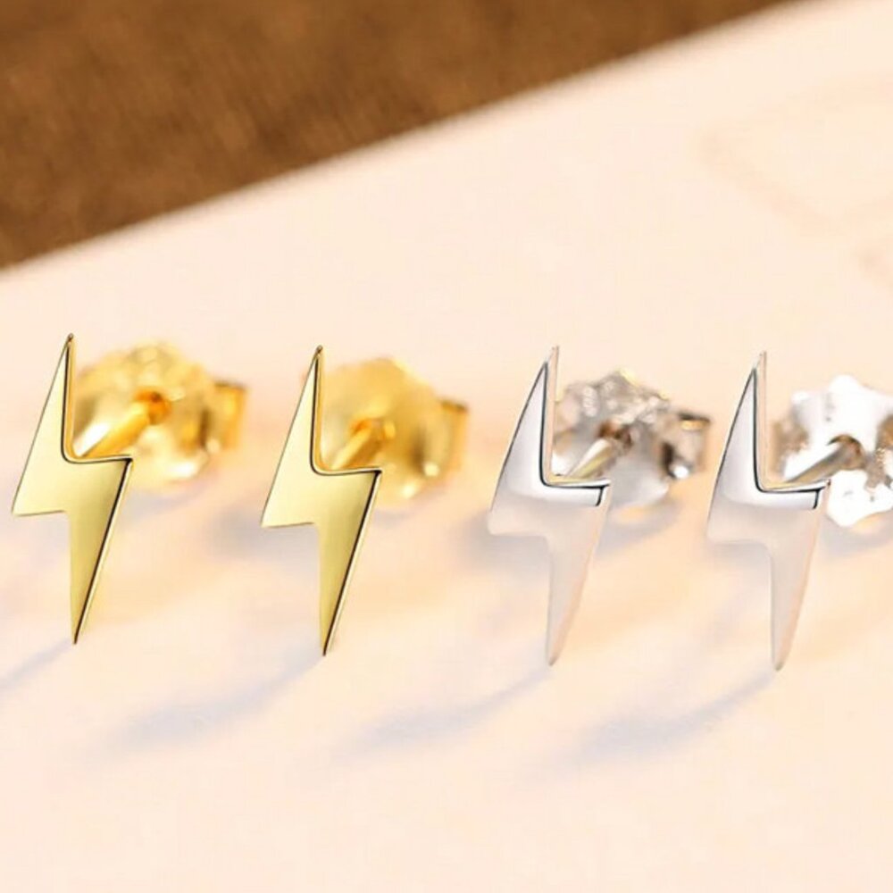 Dainty Lightning Bolt Earrings in Gold & Silver. 925 Sterling Silver. #1003